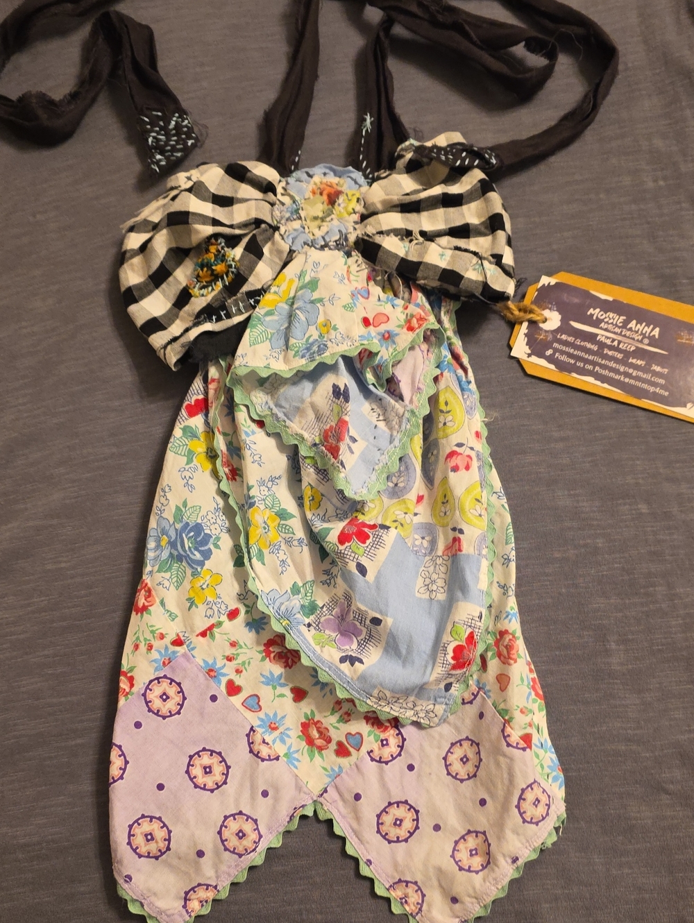 JABOT🩷MOSSIE ANNA ARTISAN DESIGN NWT - Picture 2 of 14
